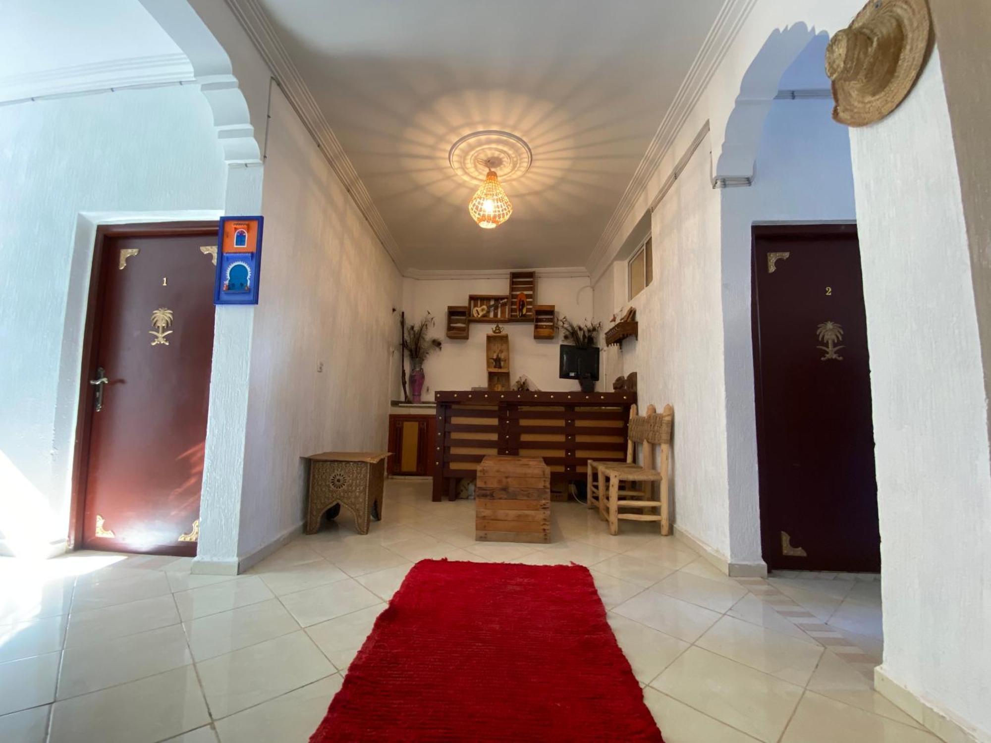 Red Carpet Surf Camp Sea, Mountain & Garden Escape Hotel Tamraght Екстериор снимка